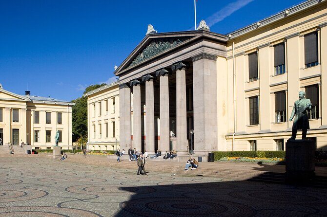 2-Hour Essential Oslo in the City Center Guided Walking Tour - Royal Palace From a Distance: A Quick Hit on Norwegian Tradition