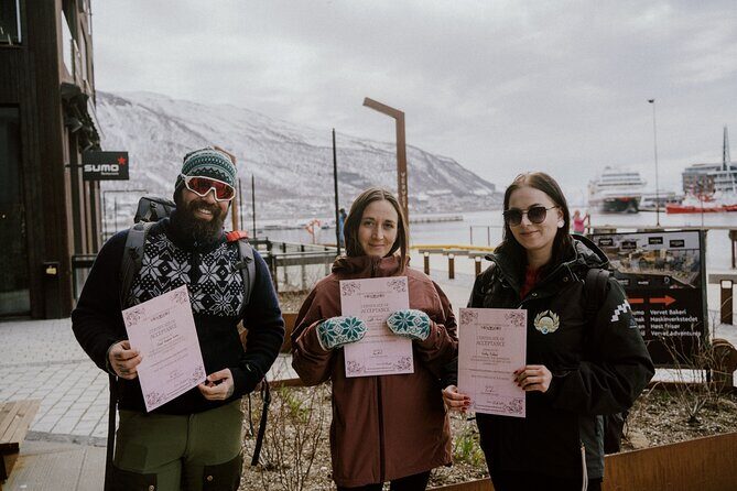 2 Hours Urban Arctic Floating Activity in the Harbours of Tromsø - Dock jumps (2–3 meters): the adrenaline option that doesn’t ruin your float
