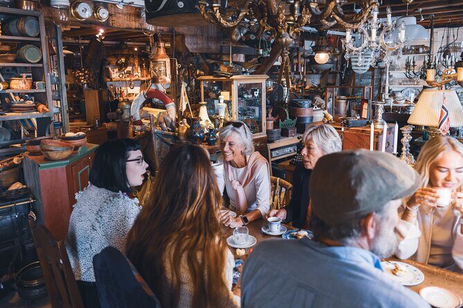 3 Hour Guided Food Walk Tour in Alesund, Norway - Kongensgate and the Pavilion: harbor views plus story time