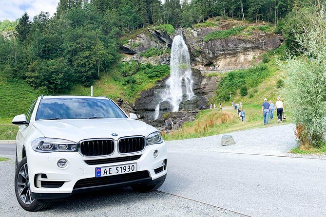 4 Day Bergen - Hardangerfjord private fjord-cruise - Day 2 at Folgefonna National Park: pick your glacier level