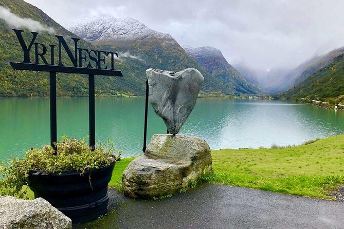 7-Day Scenic Scandinavian Tour from Oslo exploring Denmark, Sweden and fjords in Norway - Oslo to Gothenburg: Poseidon at Götaplatsen and Feskekôrka fish church