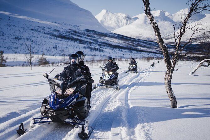Adventure Snowmobile Safari - Tromsø to Tamokdalen: the bus ride that sets expectations