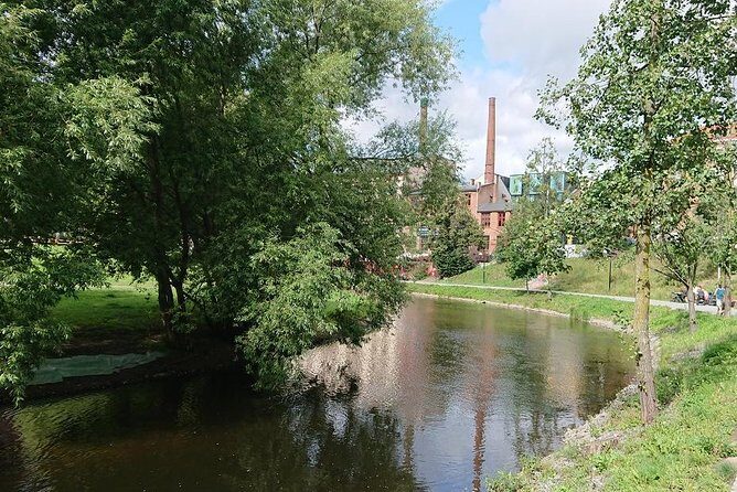 Akerselva River Meander: A Self-Guided Audio Tour - Passing the waterfall: when the audio meets the real thing