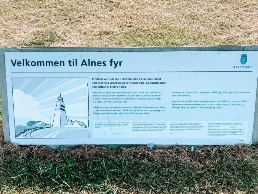 Ålesund: Ålesund and Surrounding Islands Audio Guide Tour - Weather, walking, and comfort: set yourself up for an easy afternoon