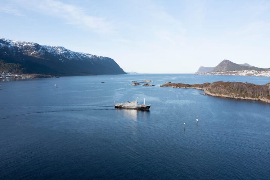 Ålesund: Archipelago Cruise - MS Bruvik: The Classic Fjord Liner Experience
