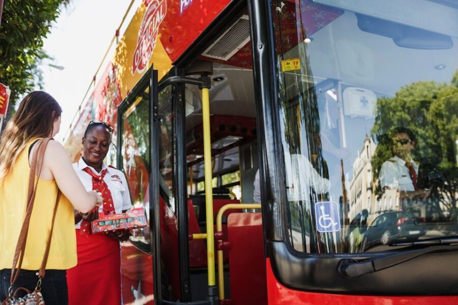 Alesund: City Sightseeing Hop-On Hop-Off Bus Tour - Who this tour suits best (and who should skip it)