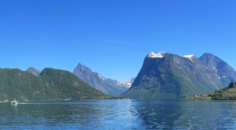 Ålesund Sightseeing Cruise - Price and value: is $52 fair for a 2-hour fjord cruise?