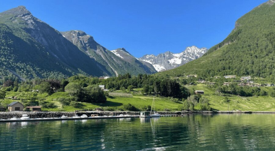 Ålesund Sightseeing Cruise - Practical tips that make the cruise smoother