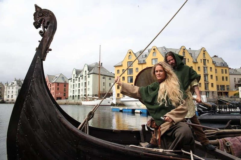 Alesund: Viking Tour with Ship Experience and Tasting - Why the Rollo statue matters (and how to keep the theme going)