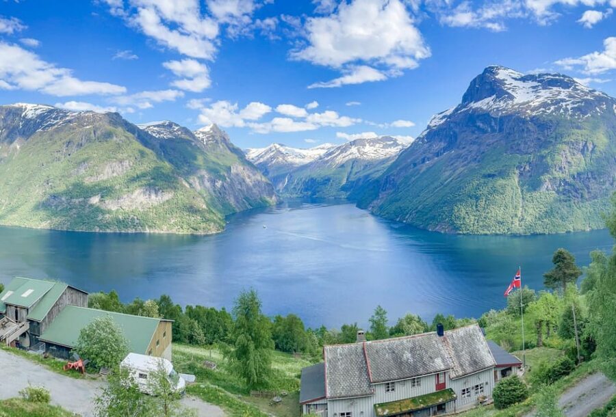 All About the Fjords, in one tour by boat & bus from Ålesund - Morning on the Water: Ålesund to Øye Across Hjørundfjord