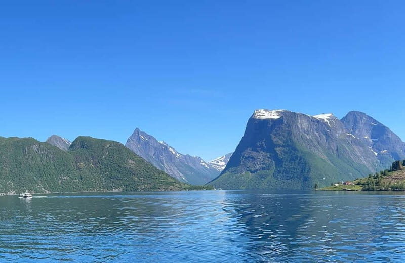 All About the Fjords, in one tour by bus & boat from Ålesund - Who this fjord tour is best for