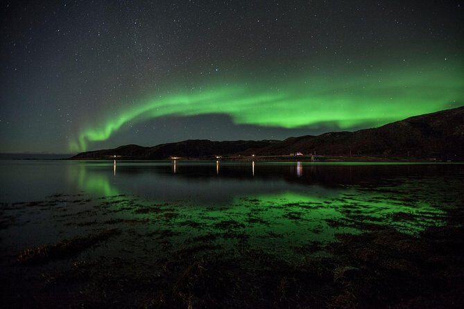 All inclusive - Northern Lights Hunt - A small-group northern lights hunt in Tromsø that’s built for comfort