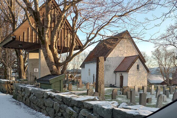 Alnes Lighthouse, Sunnmøre Museum, Aksla and City Sightseeing - Stop 3: Giske Church and the Old Marble Church Moment