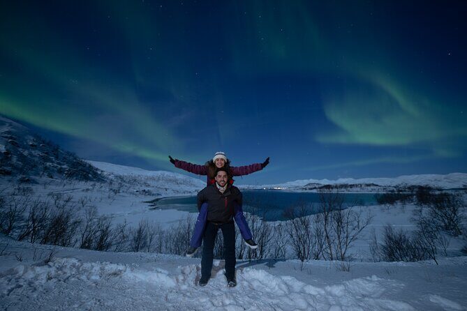 An All-Inclusive Tour - Aurora & Arctic Experience - The core of the tour: northern lights chasing, then campfire warmth