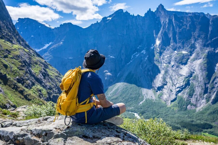 Andalsnes: Bike & Hike Adventure to Litlefjellet Summit - Isfjorden and Vejedalen: where the route turns scenic and practical