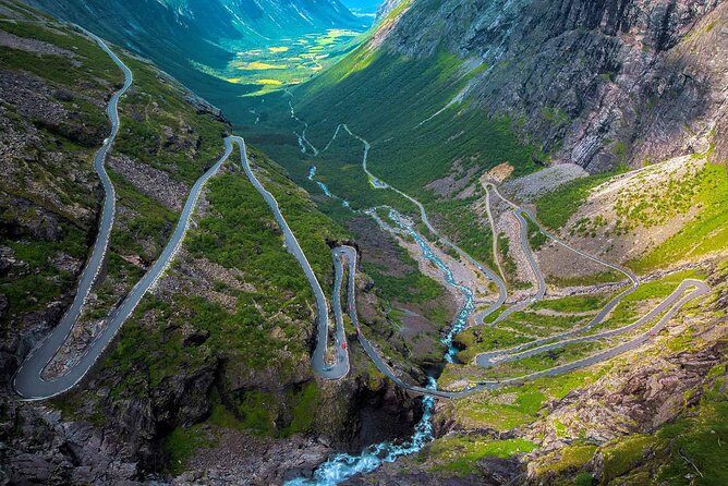 Andalsnes Shore Excursion: the Troll Road and Troll Wall - Timing, group size, and cruise-ship reality in Åndalsnes