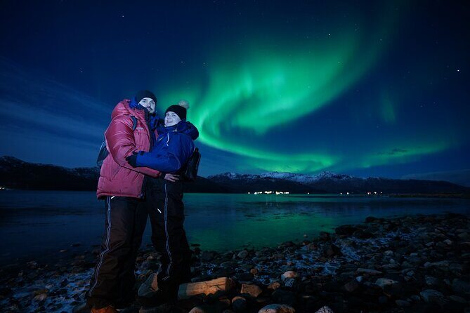 Aurora tour with free portrait and bonfire - Tromsø Pickup and the Start of the Chase