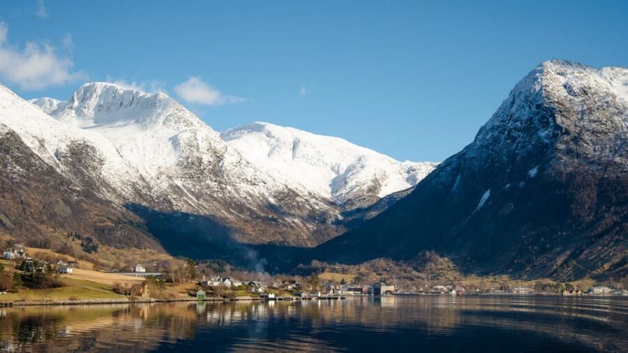 Bergen: Cruise to beautiful Rosendal by the Hardangerfjord - Price and value: is $91 a good deal?