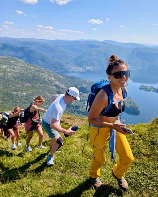 Bergen: Fjord Hiking - The first hiking segment: countryside walking with a purpose