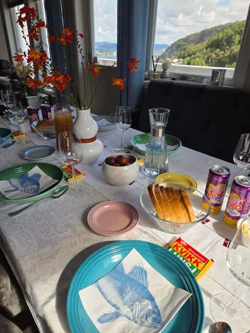 Bergen: Home-Hosted Lunch with a Local - Ida Doksæter and the Small-Group Table Chat