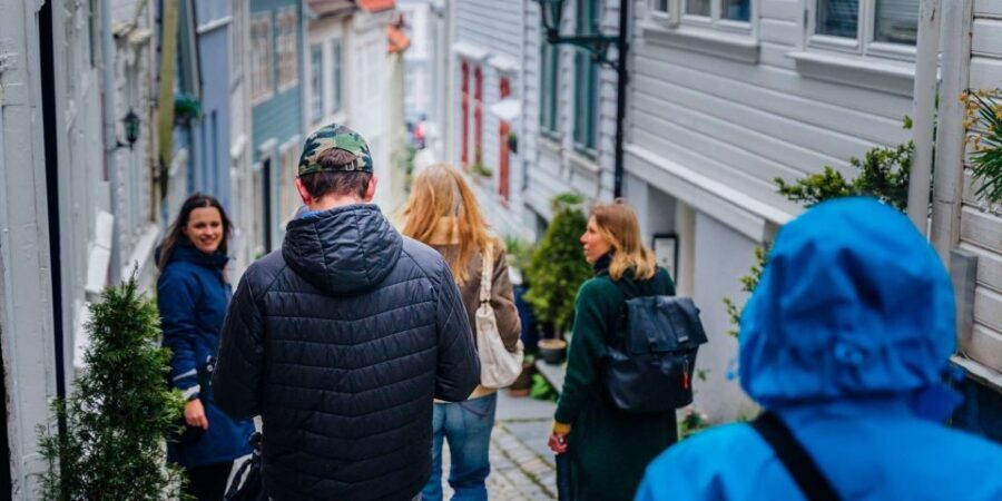 Bergen: Nordnes Neighborhood Hidden Gems Walking Tour - World War II-Era Survival and the Buildings You Can Still Feel