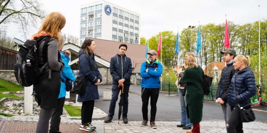 Bergen: Nordnes Neighborhood Hidden Gems Walking Tour - Getting Oriented at Aksdal and What to Wear for Hilly Cobblestones