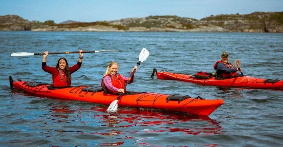 Bergen: Øygarden Islets Guided Kayaking Tour - Your first 15 minutes on the water: safety training that actually helps