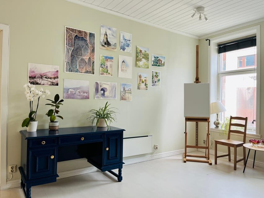Bergen: paint Norwegian landscape with watercolor - Why the small group (6 max) changes everything