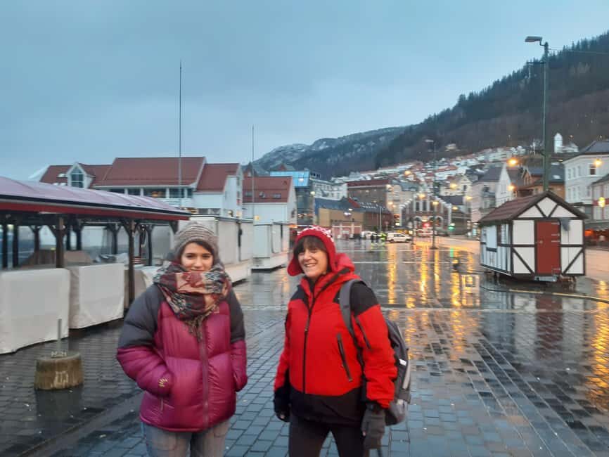 Bergen: Private Walking Tour with a Local - Practical Prep: What to Bring and What to Ask Your Lokafyer