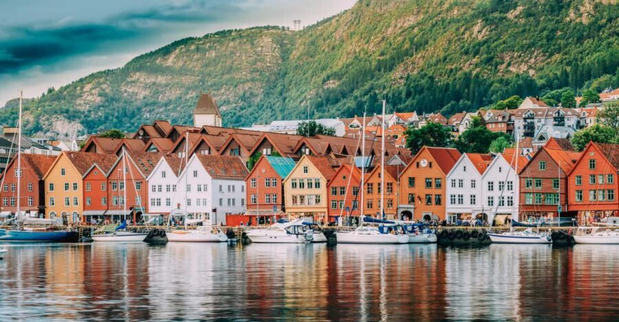 Bergen: Private Waterfalls and Wonders of Fjord Norway - Skjervsfossen, Måbø Valley, and Vøringfossen: the waterfalls start early