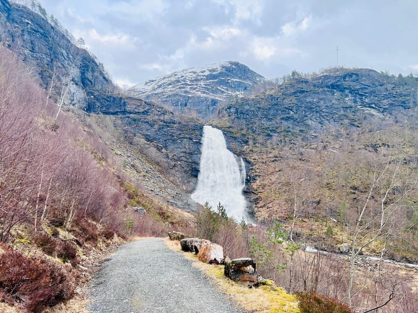 Bergen: Private Waterfalls and Wonders of Fjord Norway - Price and value: what $944 per person is buying you