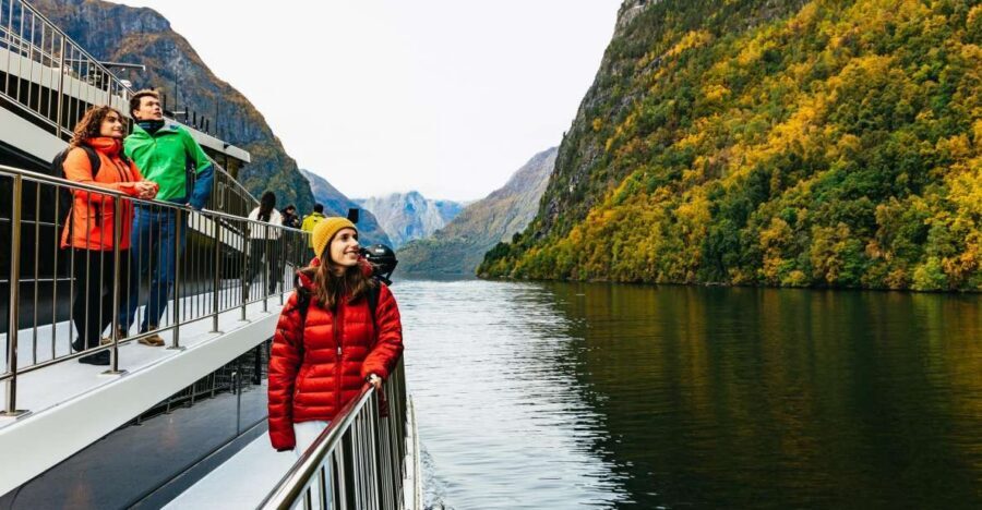 Bergen: Self-Guided Round-Trip Full-Day Excursion - Self-Guided Reality Check: Tickets, QR Codes, and Staying Calm