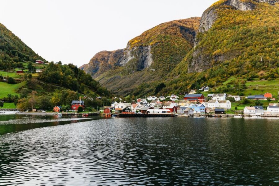 Bergen: Self-Guided Round-Trip Full-Day Excursion - Bergen Railway to Voss: Your First Big Views