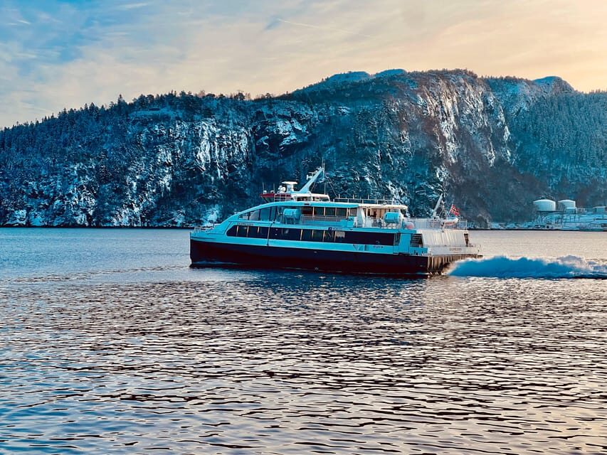 Bergen: Sightseeing Walking Tour with Ferry Ride - Bergenhus Fortress, St. Mary’s Church, and Øvregaten Streets