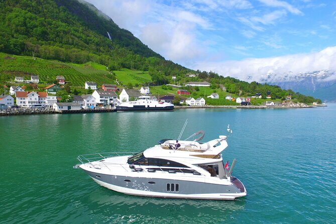 Bergen to Hardangerfjord VIP car + private yacht Fjord cruise - Key things I think you’ll really like