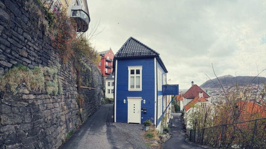 Bergen's Twilight Magic: An Evening Adventure - Twilight magic in Bergen’s streets