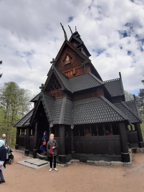 Best of Oslo: Walking Tour with a local guide - Akershus Castle and Fortress plus Oslo Cathedral: medieval Oslo without the confusion