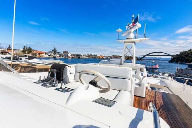 Boat Cruise to Lysefjorden and The Pulpit Rock, Fixed tour price - The boat, your private group size, and Guide Nina’s impact