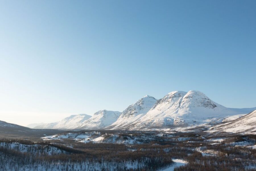 Breivikeidet: Cross-Country Skiing & Husky Visit - The Tromsø-to-Breivikeidet Coach Ride: Winter Views, Not Just Transit