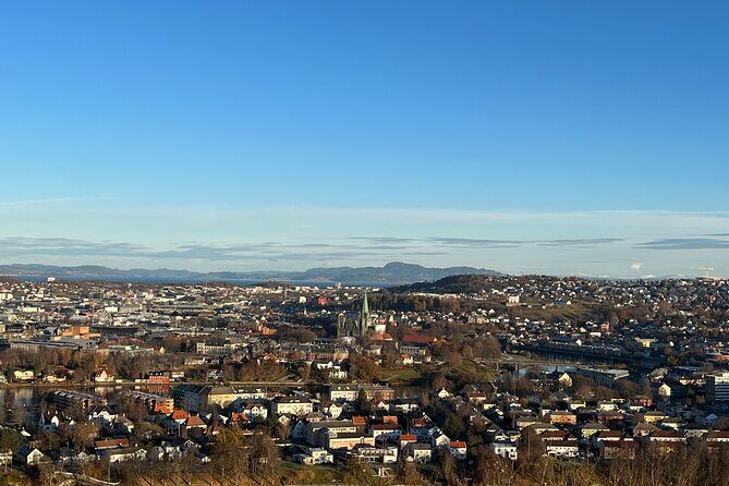 City Bus Tour in Trondheim, Norway - Entering the route at Pirbadet: finding the right bus