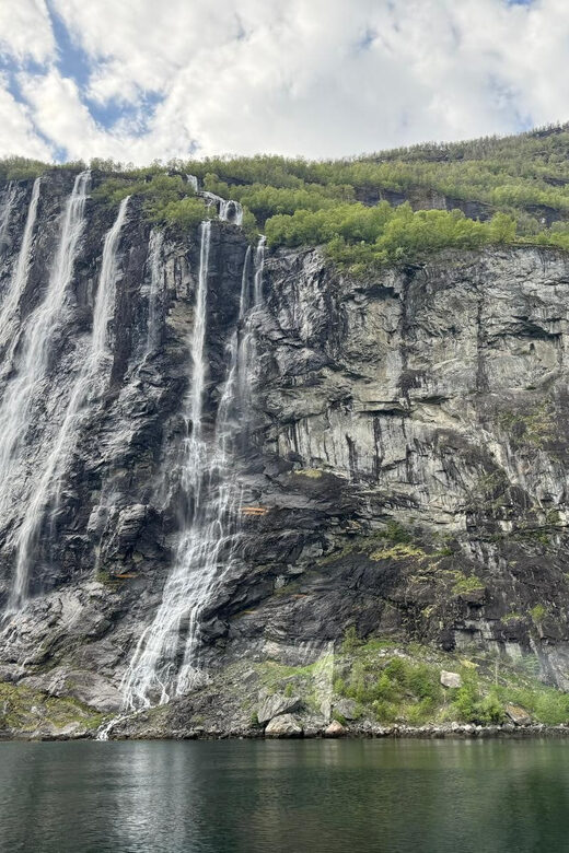 E-bike Tour in Geiranger, Norway - Ørnevegen and the Eagle Bend Climb: Electric Assist, Real Pedaling