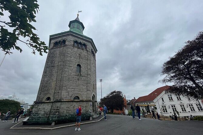 e-Scavenger hunt Stavanger: Explore the city at your own pace - Norwegian Petroleum Museum: how oil shaped Stavanger