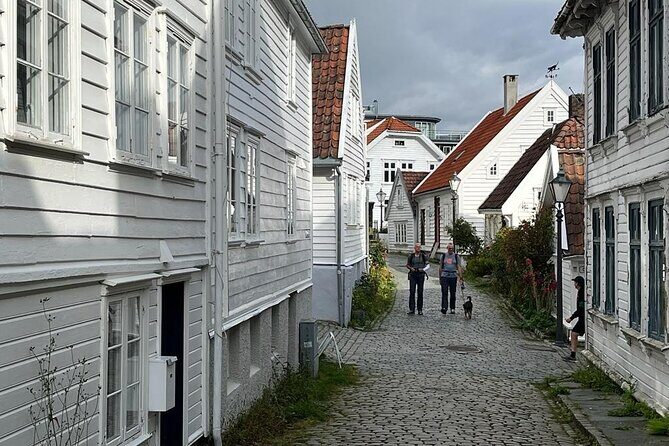 e-Scavenger hunt Stavanger: Explore the city at your own pace - Where it starts: Nedre Strandgate 62 and a city that’s easy to navigate