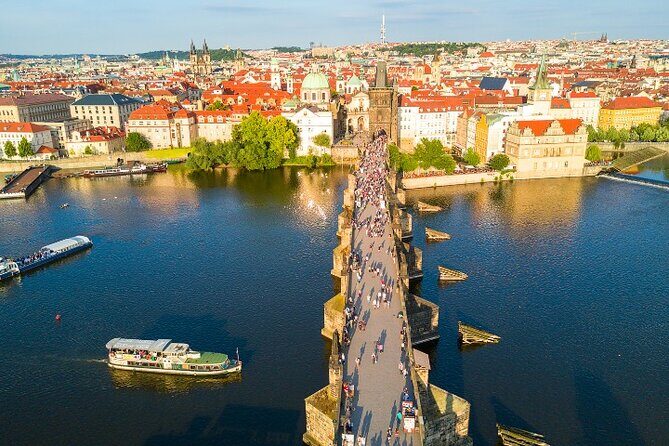 Exclusive Guided & Customized Private Oslo City Tour in Limo - Oslo landmarks as a customized basecamp (the first 4 hours)