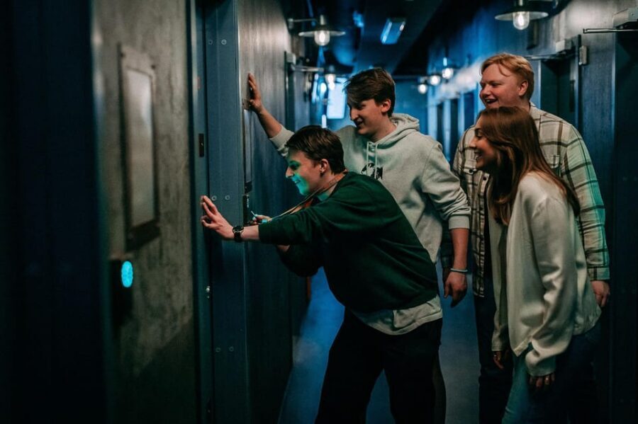 Fangene på Fortet Bergen: Prison Island Adventure Escapegame - Where it happens: Fangene på Fortet, Bergen