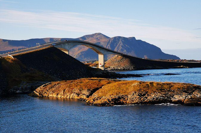 Fishing village Bud and Atlantic Ocean Road in Molde - Elnesvågen and Jarlsberg cheese: a food stop without a kitchen tour