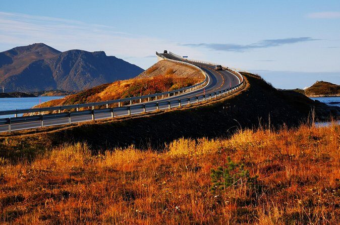 Fishing village Bud and Atlantic Ocean Road in Molde - Bud fishing village: worth it if you manage expectations