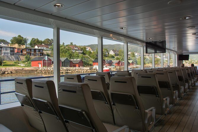 Fjordcruise Ålesund Geirangerfjord T/R - Finding Nedre Strandgate 53: the easiest start in Ålesund