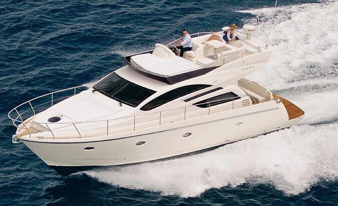 Fjordcruise in a Luxury Yacht Arctic Queen - Key highlights at a glance
