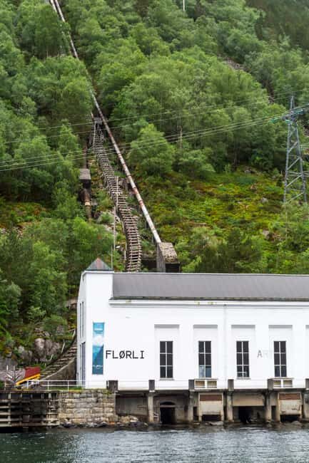 Flørli 4444: RIB & Hike - Getting to Flørli: the RIB speedboat and Lysefjord viewing time